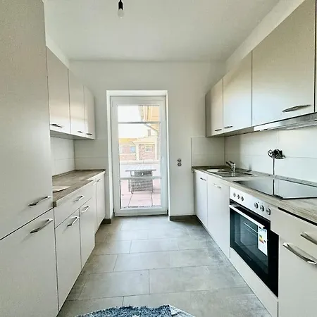 Apartment Penthouse Stadtrand Mageburg, Vollausgestattet *