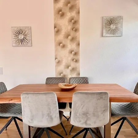 Penthouse Stadtrand Mageburg, Vollausgestattet Apartment Barleben