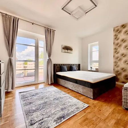 Apartment Penthouse Stadtrand Mageburg, Vollausgestattet