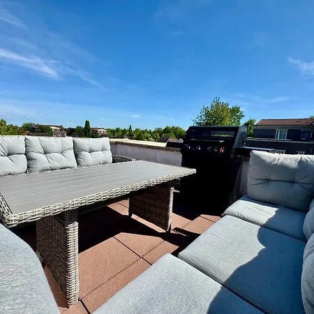 Penthouse Stadtrand Mageburg, Vollausgestattet Lejlighed