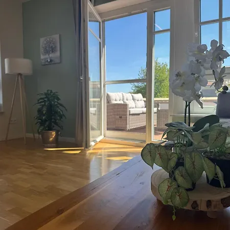 Penthouse Stadtrand Mageburg, Vollausgestattet Lejlighed