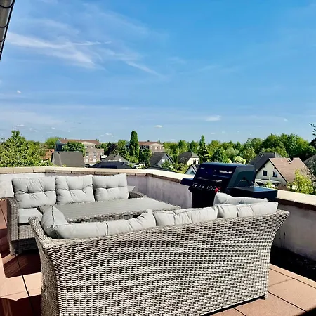 Penthouse Stadtrand Mageburg, Vollausgestattet Lejlighed