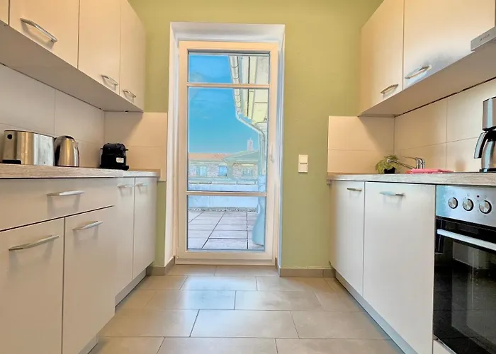 Penthouse Stadtrand Mageburg, Vollausgestattet Lägenhet