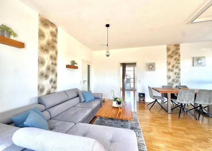 Penthouse Stadtrand Mageburg, Vollausgestattet Lägenhet Barleben